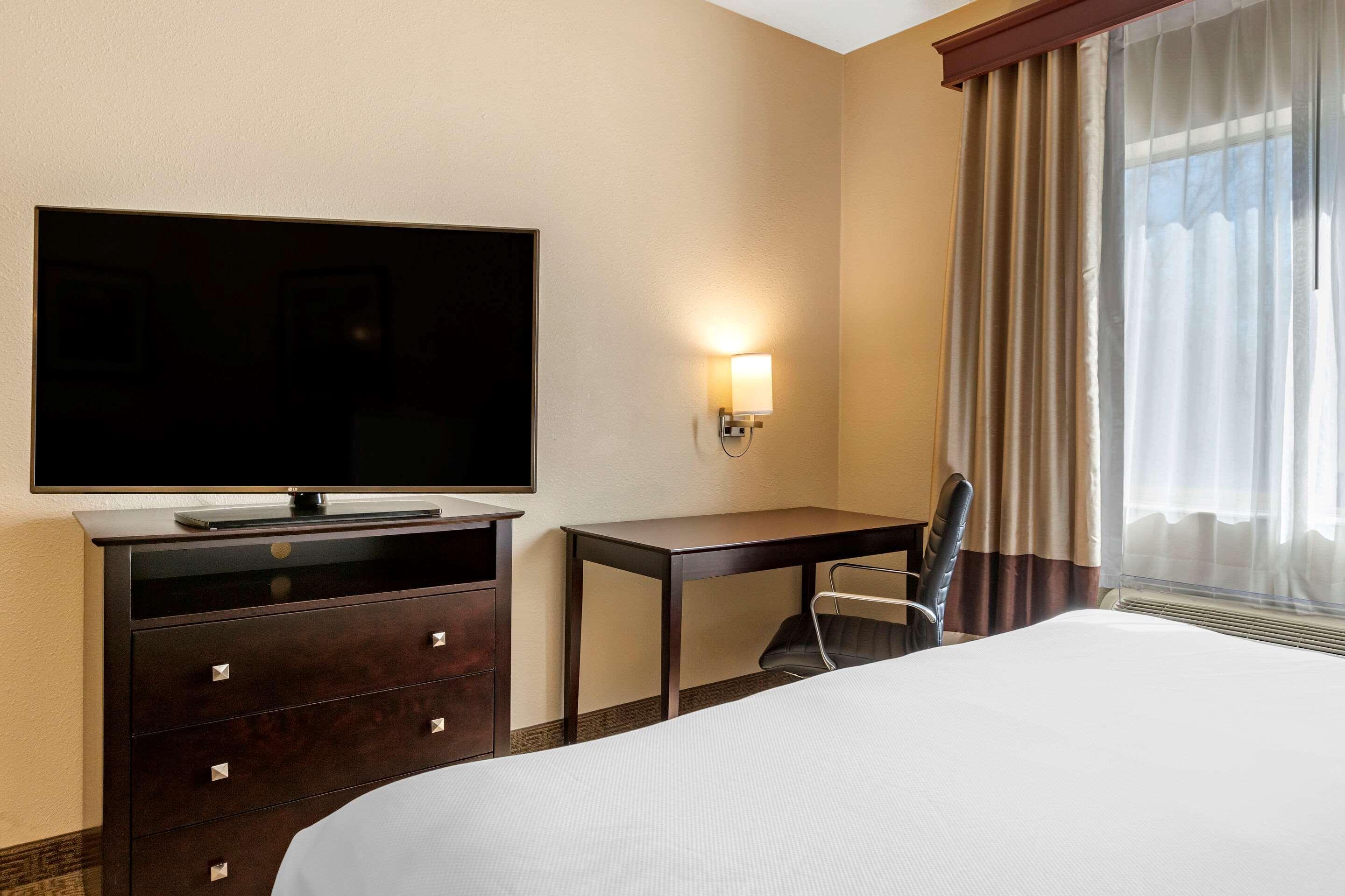 Comfort Inn & Suites Paw Paw Extérieur photo